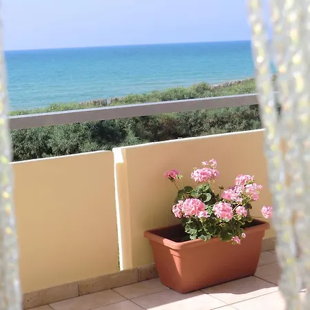 Vacanze C M Windsurf Pensionat