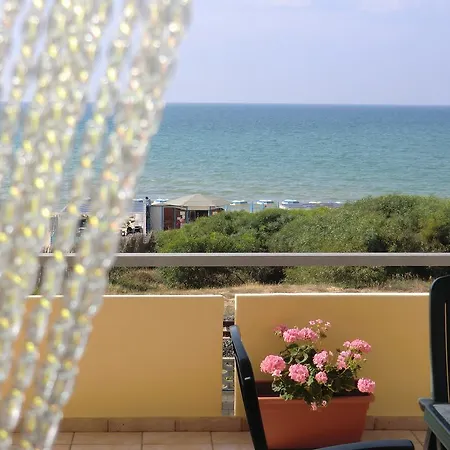 Vacanze C M Windsurf Pensionat