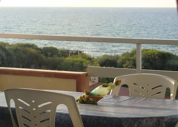Πανσιόν Vacanze C M Windsurf 3*